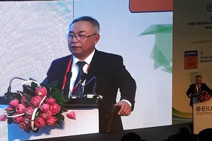 TS Nguyễn Văn Phúc, Hiệu trưởng EIU phát biểu khai mạc diễn đàn