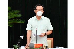 Bí thư Thành ủy TPHCM Nguyễn Văn Nên phát biểu tại hội nghị, chiều 11-9-2021. Ảnh: VIỆT DŨNG