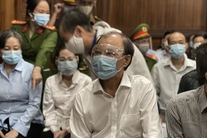 Cựu Tổng Giám đốc SAGRI Lê Tấn Hùng cùng 18 bị cáo hầu tòa