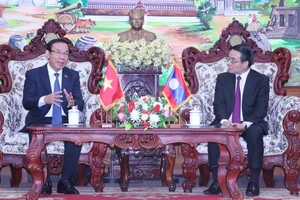 Tăng cường hợp tác, giao lưu giữa TPHCM và tỉnh Champasak của Lào