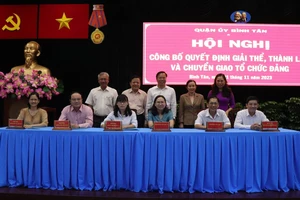 Quận Bình Tân thành lập mới 31 chi bộ cơ sở