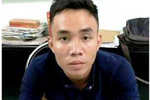 Nguyễn Văn Phong tại cơ quan công an