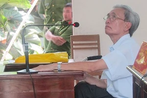 Hủy án phúc thẩm, giữ nguyên bản án 3 năm tù giam đối với Nguyễn Khắc Thủy