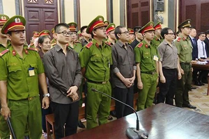 12 thành viên của “Chính phủ quốc gia Việt Nam lâm thời” lãnh 112 năm tù