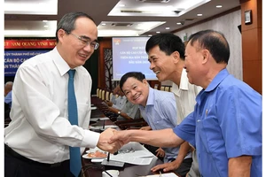 Bí thư Thành ủy TPHCM Nguyễn Thiện Nhân họp mặt cán bộ cao cấp nghỉ hưu