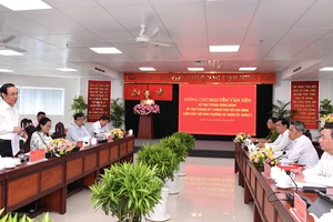 Bí thư Thành ủy TPHCM Nguyễn Văn Nên: Việc liên quan đến người dân phải bàn với dân