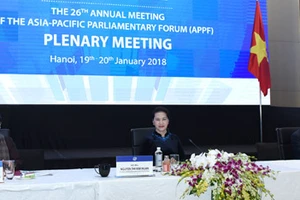 Chủ tịch Quốc hội Nguyễn Thị Kim Ngân, Chủ tịch APPF-26 đã chủ trì Phiên họp toàn thể thứ nhất APPF-26 về các vấn đề an ninh chính trị