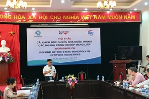 TS Nguyễn Đình Cung, Viện trưởng CIEM phát biểu khai mạc Hội thảo