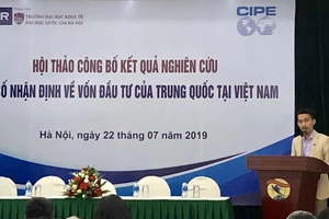 TS Nguyễn Đức Thành, Viện trưởng VEPR trình bày báo cáo nghiên cứu 