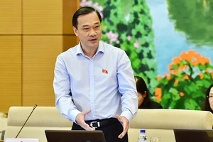 Chủ nhiệm Ủy ban Kinh tế của Quốc hội, ông Vũ Hồng Thanh đề xuất lựa chọn phương án 2 
