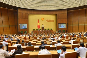 Công bố 18 Nghị quyết của Quốc hội và Ủy ban Thường vụ Quốc hội