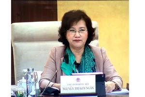 Chủ tịch Quốc hội Nguyễn Thị Kim Ngân phát biểu tại phiên họp. Ảnh: VGP