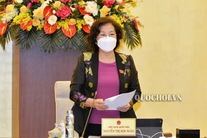 Chủ tịch Quốc hội Nguyễn Thị Kim Ngân phát biểu tại phiên họp. Ảnh: Quochoi.vn
