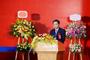 Đồng chí Lê Đức Thọ tiếp tục được bầu làm Bí thư Đảng ủy VietinBank