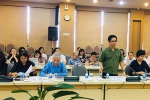 Chủ tịch VCCI Vũ Tiến Lộc phát biểu tại buổi giám sát