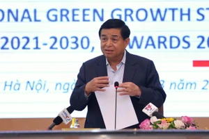 Bộ trưởng Bộ Kế hoạch và Đầu tư Nguyễn Chí Dũng phát biểu khai mạc Hội nghị 