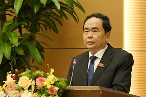 Phó Chủ tịch Thường trực Quốc hội Trần Thanh Mẫn vừa ký ban hành các nghị quyết phê chuẩn đại biểu Quốc hội chuyên trách khóa XV
