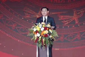 Chủ tịch Quốc hội Vương Đình Huệ phát biểu tại lễ khai mạc Tuần lễ “Đại đoàn kết các dân tộc - Di sản văn hóa Việt Nam” năm 2021 