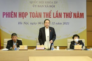 Phó Chủ tịch Thường trực Quốc hội Trần Thanh Mẫn dự và phát biểu chỉ đạo tại phiên họp