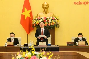 Chủ tịch Quốc hội Vương Đình Huệ phát biểu khai mạc phiên họp ​