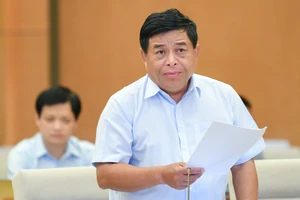 Bộ trưởng KH-ĐT Nguyễn Chí Dũng
