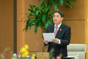 Phó Chủ tịch Quốc hội Nguyễn Đức Hải điều hành thảo luận