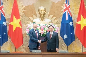Chủ tịch Quốc hội Vương Đình Huệ và Thủ tướng Australia Anthony Albanese tại Nhà Quốc hội Việt Nam. Ảnh: VIẾT CHUNG 