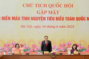Chủ tịch Quốc hội Trần Thanh Mẫn gửi lời cảm ơn đến 100 người hiến máu tình nguyện tiêu biểu toàn quốc năm 2024