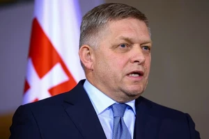 Thủ tướng Slovakia bị bắn trọng thương
