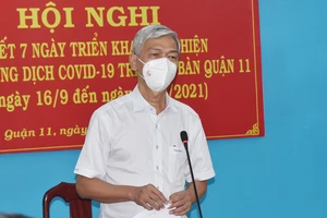 Phó Chủ tịch UBND TPHCM Võ Văn Hoan phát biểu tại hội nghị