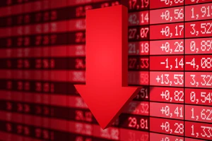 Thị trường lao dốc, VN-Index mất gần 23 điểm 