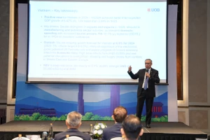 Ông Suan Teck Kin, Giám đốc Khối Nghiên cứu thị trường và Kinh tế toàn cầu Tập đoàn UOB tại buổi công bố