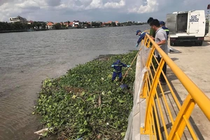 2 thi thể nam giới trôi trên sông Sài Gòn