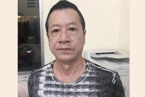Khởi tố, bắt giam Việt kiều Mỹ chủ quán bar 030X8