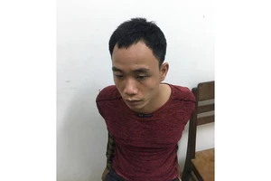 Đối tượng Nguyễn Hữu Việt lúc bị bắt