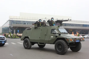Triển khai lực lượng Cảnh sát vũ trang bảo vệ Cảng hàng không quốc tế Tân Sơn Nhất