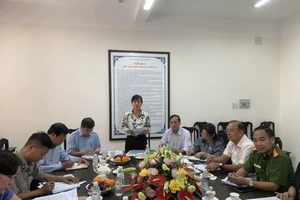 Ban Pháp chế HĐND TPHCM giám sát 4 cơ quan tố tụng ở quận Gò Vấp. Ảnh: CHÍ THẠCH 
