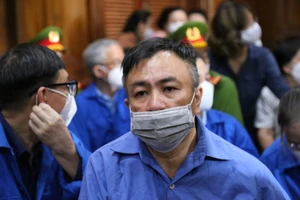 Nguyễn Minh Khải, cựu Giám đốBệnh viện Mắt TPHCM tại tòa