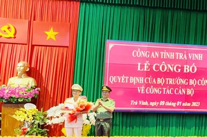 Bổ nhiệm Trưởng Công an quận 3, TPHCM làm Phó Giám đốc Công an tỉnh Trà Vinh. Ảnh: TRUNG DŨNG 