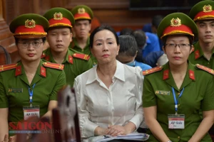 Bị cáo Trương Mỹ Lan tại tòa ngày 11-4. Ảnh: CAO THĂNG