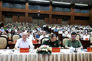 Các đại biểu tham dự hội nghị 