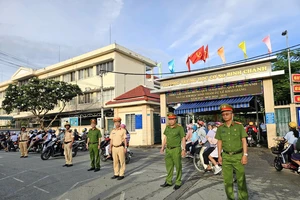 CSGT TPHCM đảm bảo giao thông ngày “Toàn dân đưa trẻ đến trường”