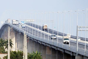 Cầu Long Thành