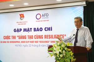 Ông Fabrice Richy, Giám đốc quốc gia AFD tại Việt Nam phát biểu tại họp báo