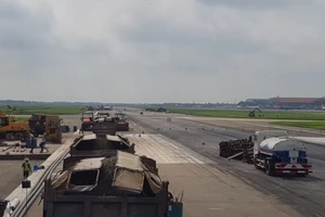 Đẩy nhanh tiến độ cải tạo sân bay Nội Bài