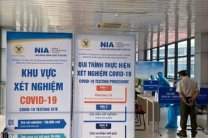Điểm dịch vụ test nhanh SARS-CoV-2 tại sân bay Nội Bài