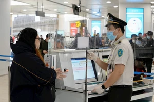 Việc sử dụng tài khoản định danh điện tử mức độ 2 đối với hành khách đi máy bay đã được thí điểm tại Sân bay Phú Bài (Thừa Thiên Huế)