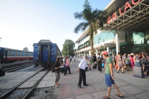 Đường sắt tăng chuyến tàu Hà Nội - Lào Cai