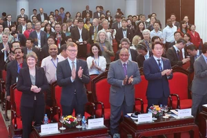 500 chính khách, học giả trên thế giới dự “Diễn đàn Hà Nội”