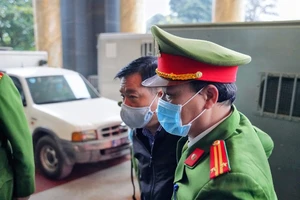 Hoãn phiên tòa ông Đinh La Thăng và Trịnh Xuân Thanh trong vụ án Ethanol Phú Thọ